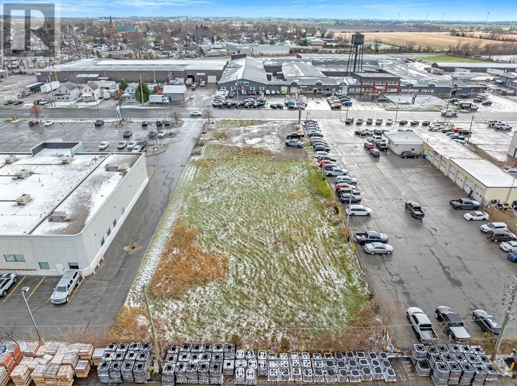 24 MILL STREET WEST Image 3