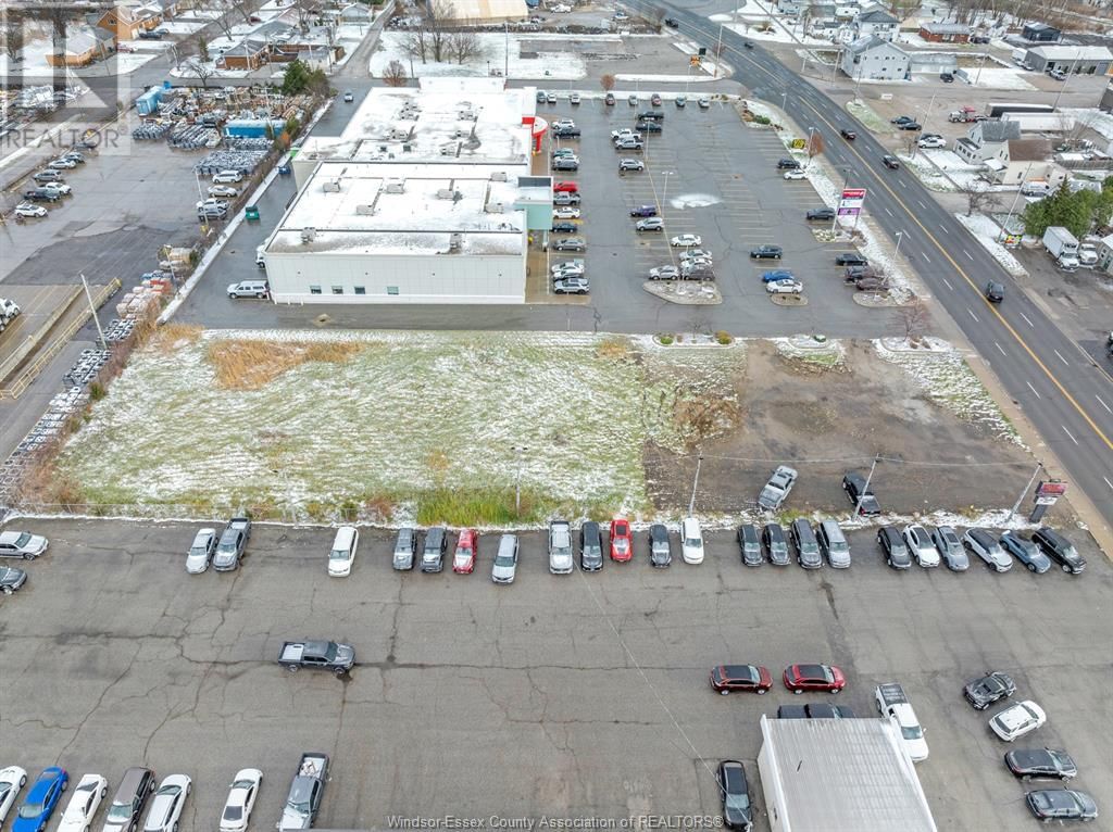 24 MILL STREET WEST Image 4