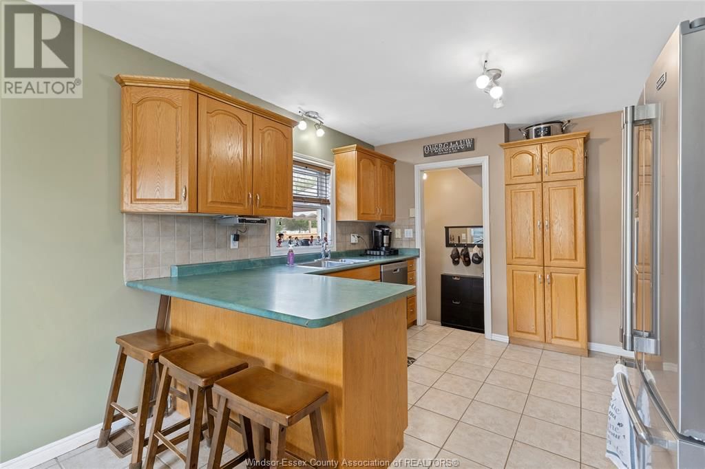 853 BUCKINGHAM ROAD Image 12