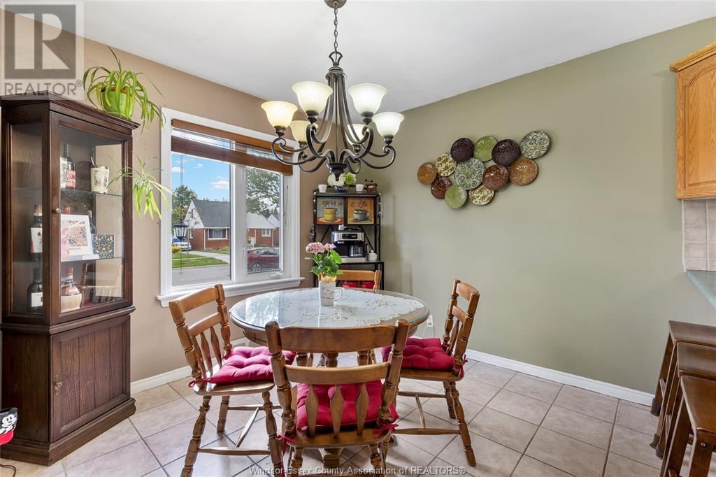 853 BUCKINGHAM ROAD Image 14