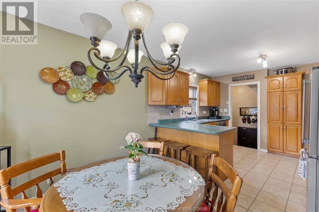 853 BUCKINGHAM ROAD Image 15