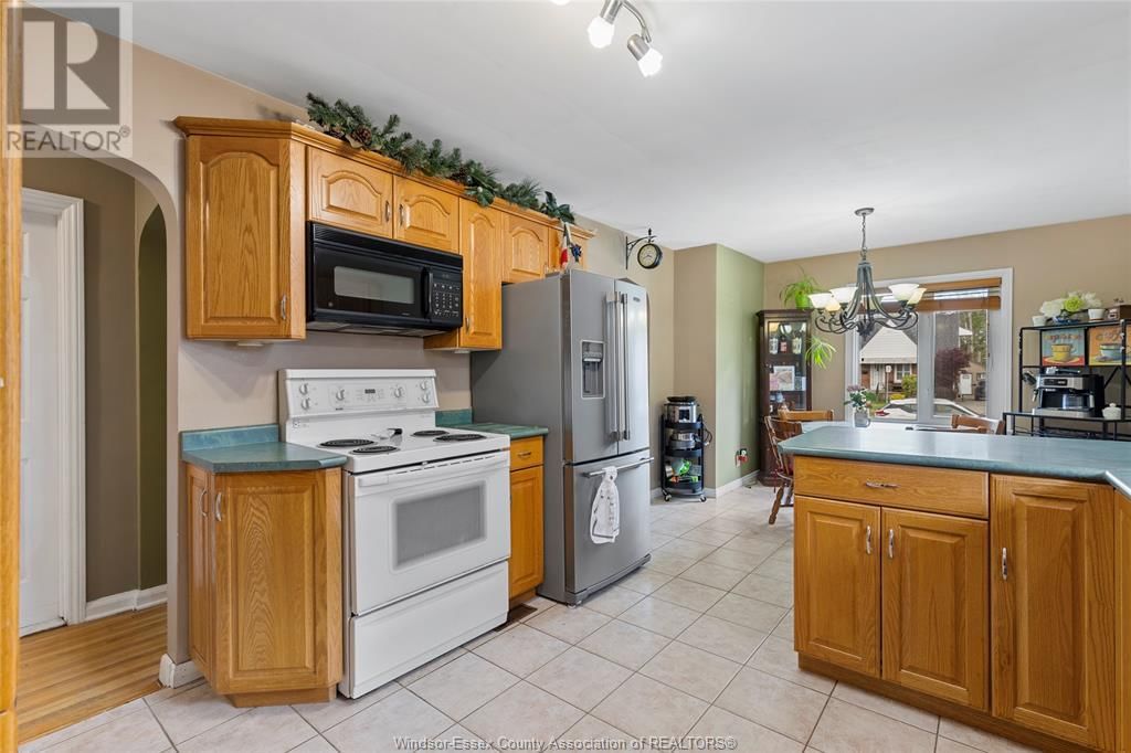 853 BUCKINGHAM ROAD Image 16