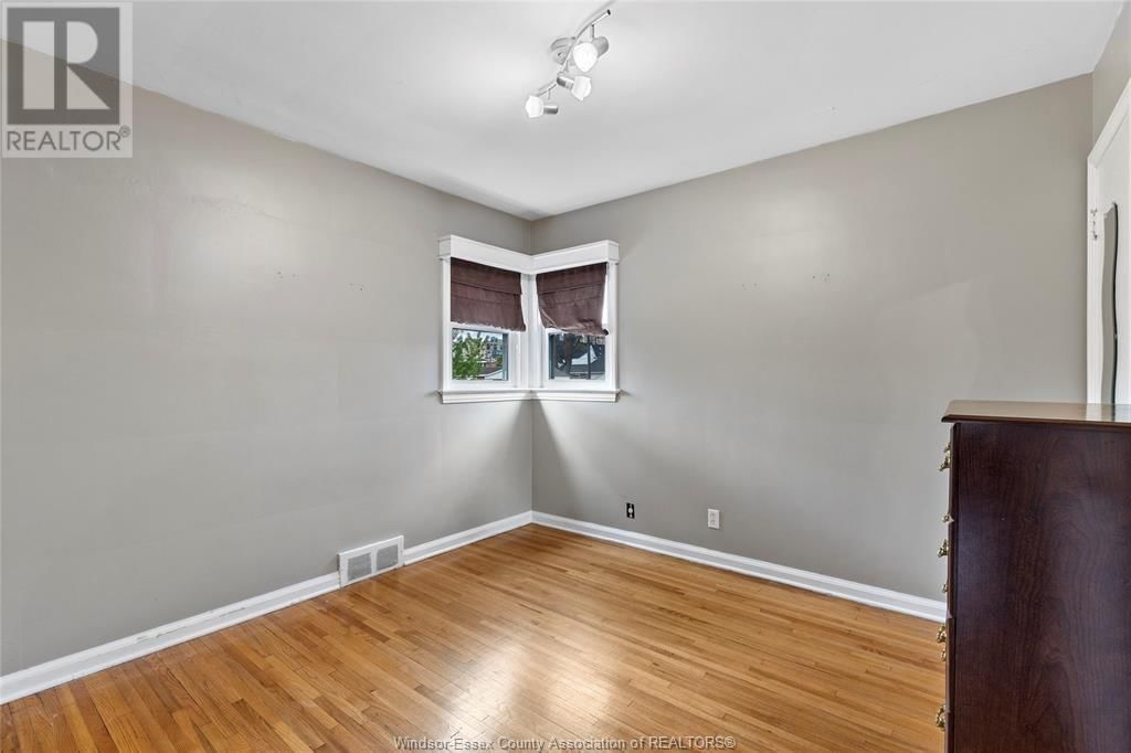 853 BUCKINGHAM ROAD Image 22