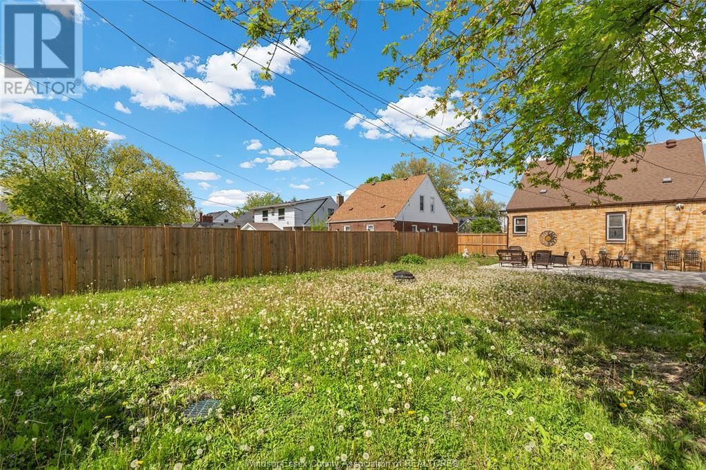 853 BUCKINGHAM ROAD Image 34