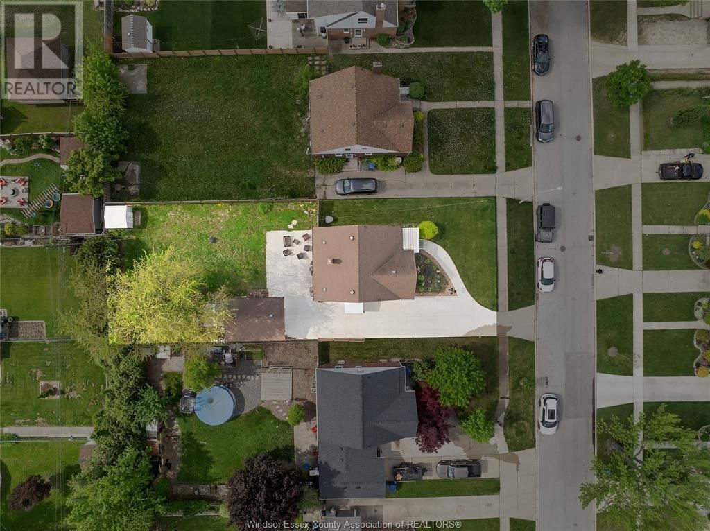 853 BUCKINGHAM ROAD Image 42