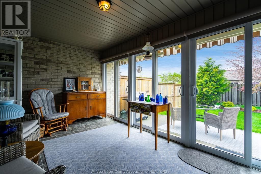 12 LEONARD DRIVE Image 10