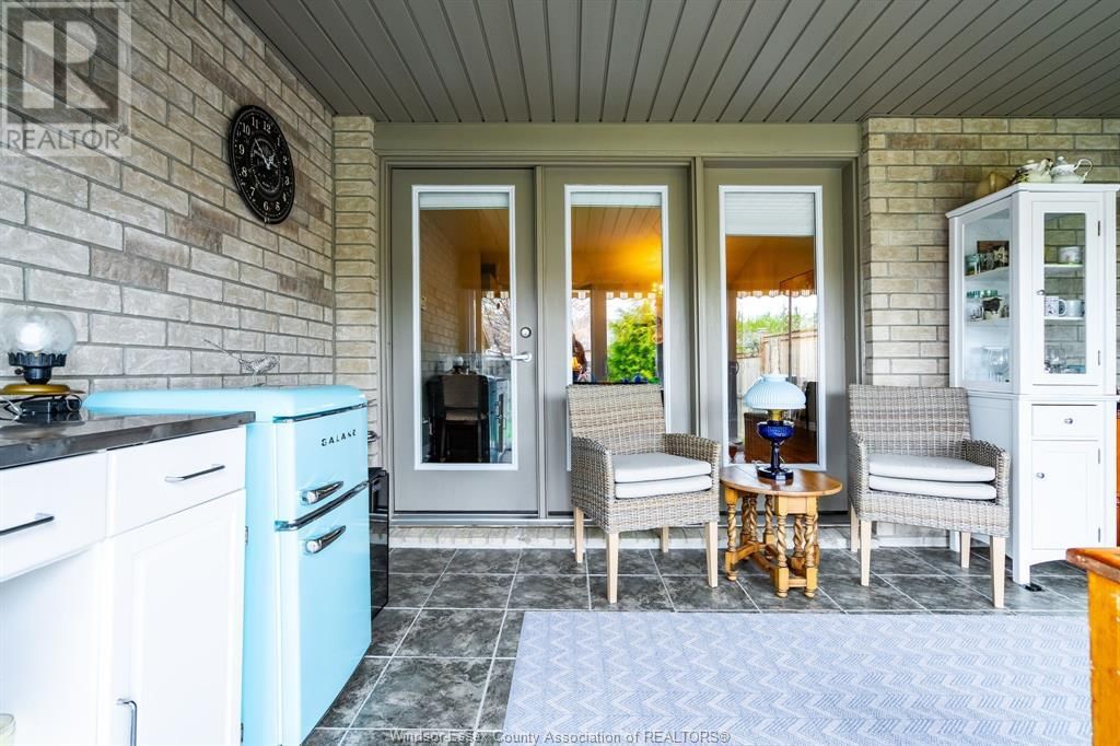 12 LEONARD DRIVE Image 13
