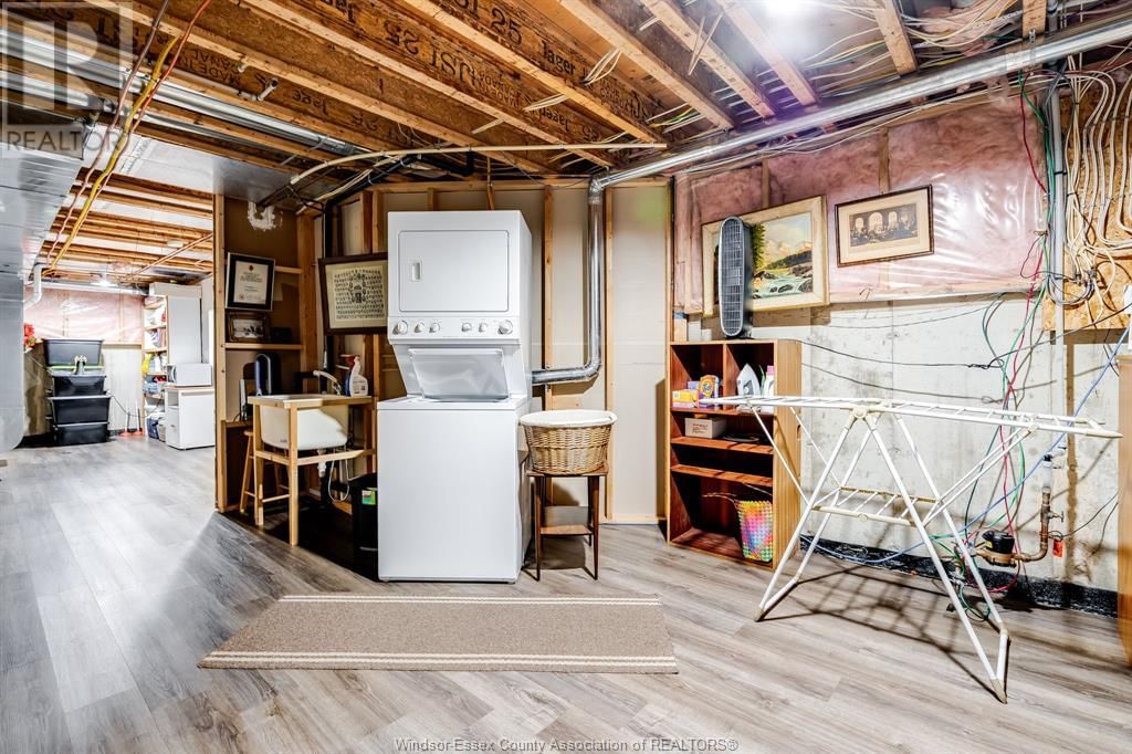 12 LEONARD DRIVE Image 30
