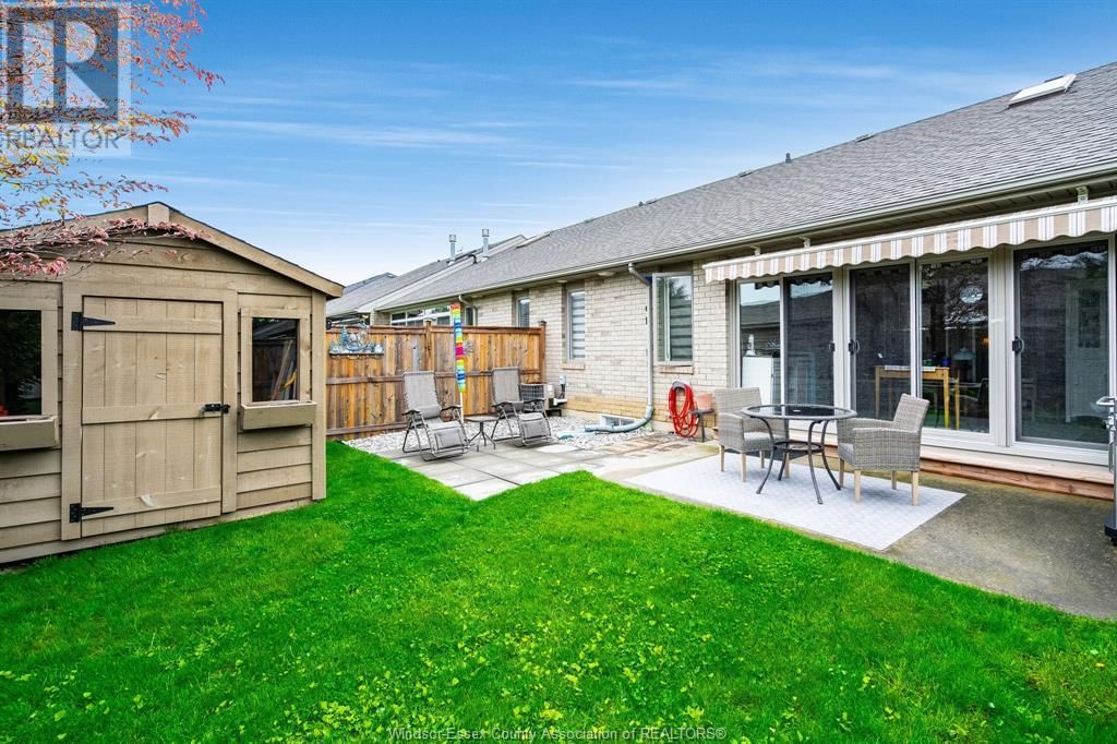 12 LEONARD DRIVE Image 36
