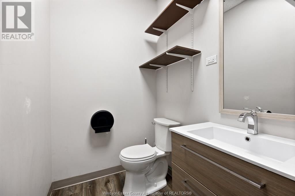 71 TALBOT ROAD NORTH Image 20