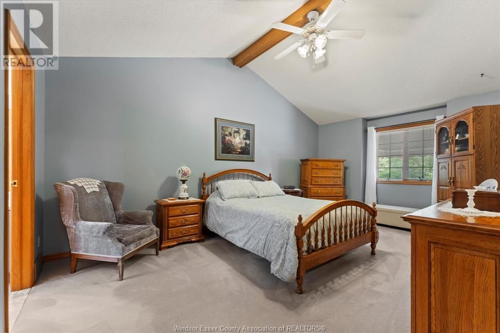 606 PINE RIDGE AVENUE Image 25