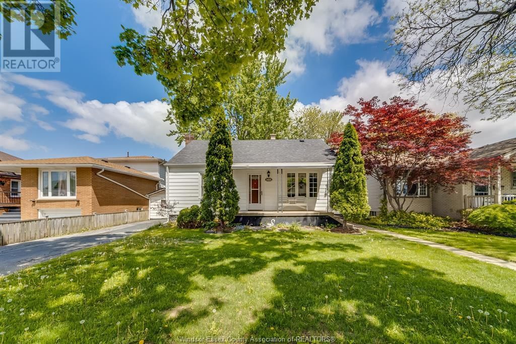 1418 PILLETTE ROAD Image 1