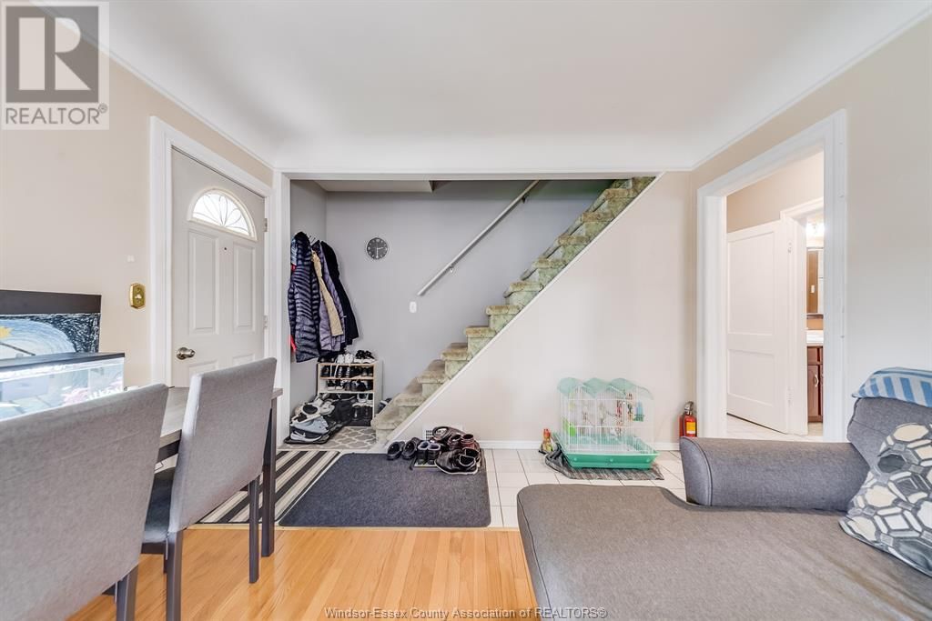 1418 PILLETTE ROAD Image 11