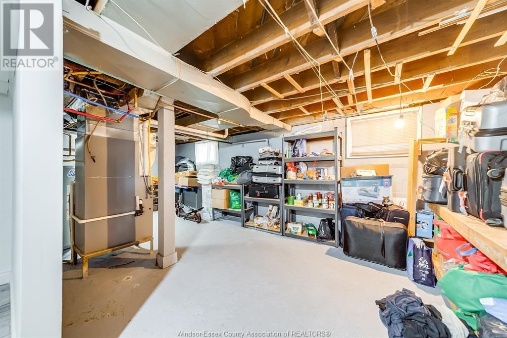 1418 PILLETTE ROAD Image 30