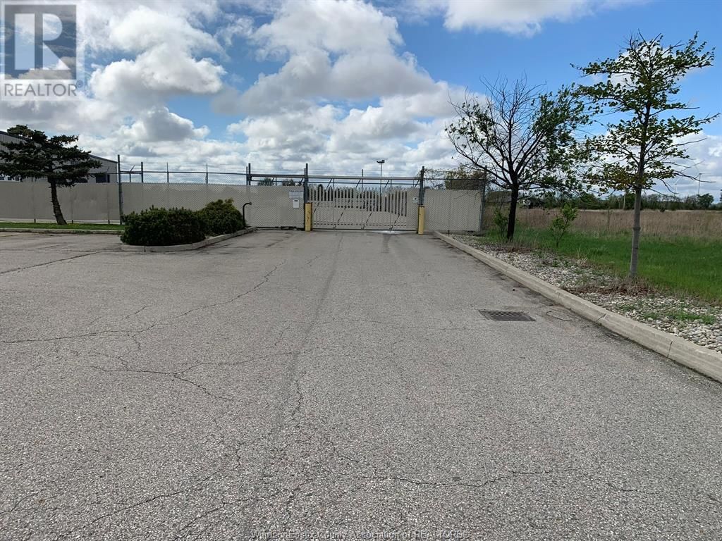 5 HYLAND DRIVE Image 26