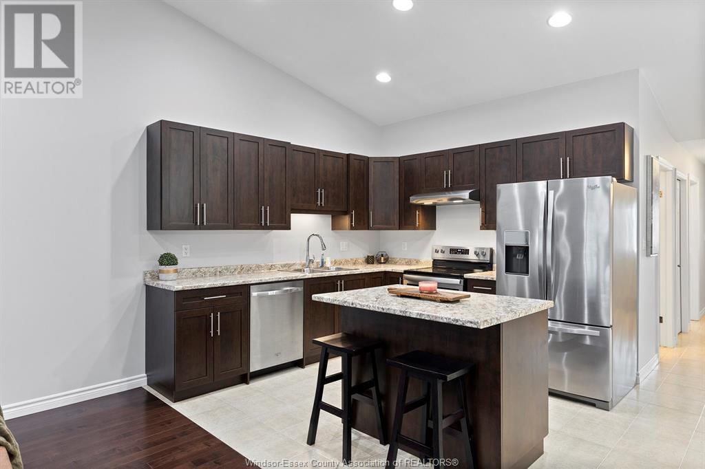 2553 TIVOLI AVENUE Image 13