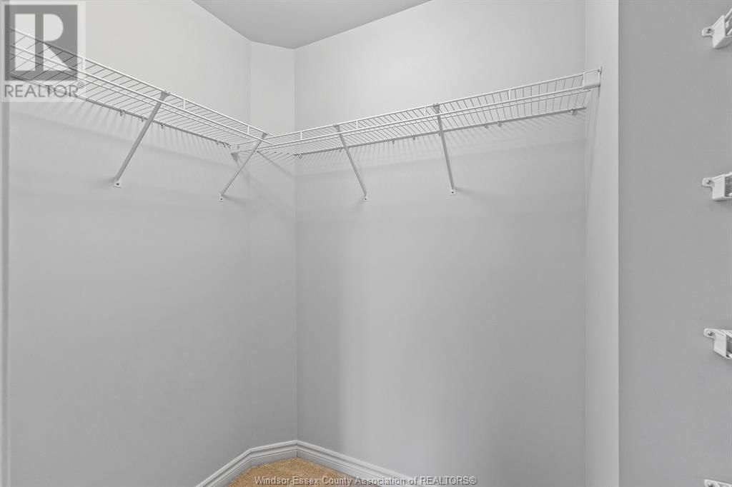 2553 TIVOLI AVENUE Image 18