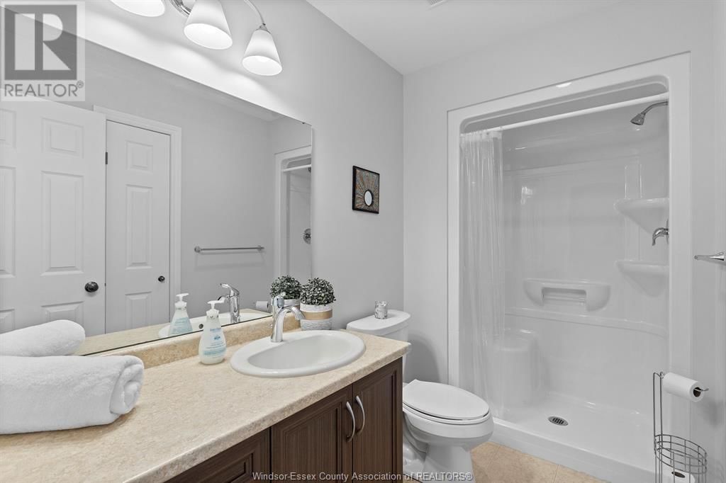 2553 TIVOLI AVENUE Image 20