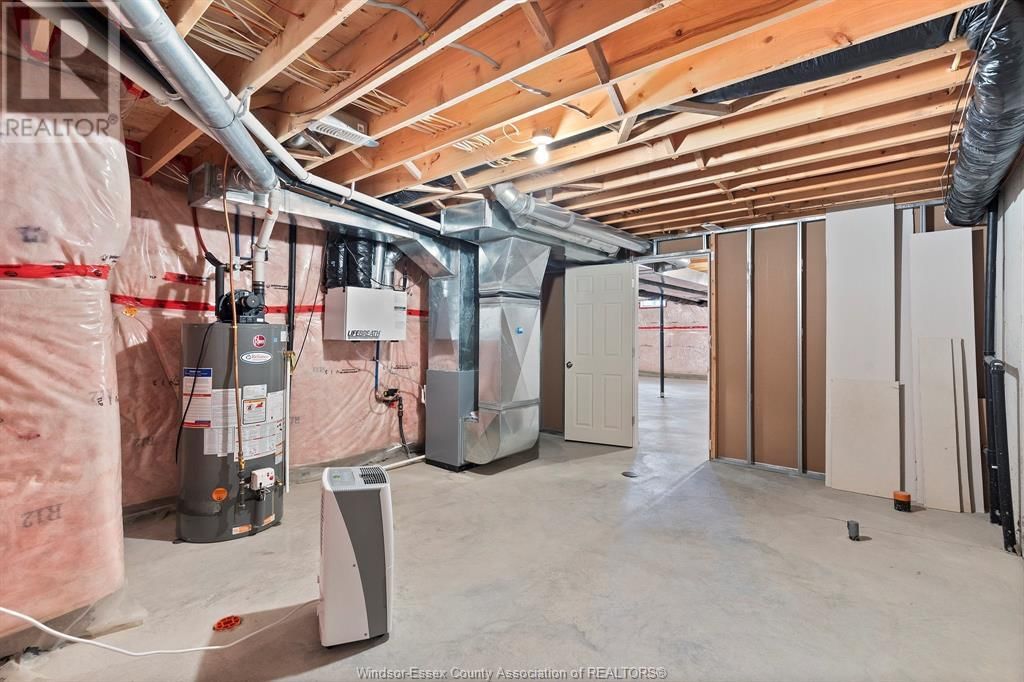2553 TIVOLI AVENUE Image 26