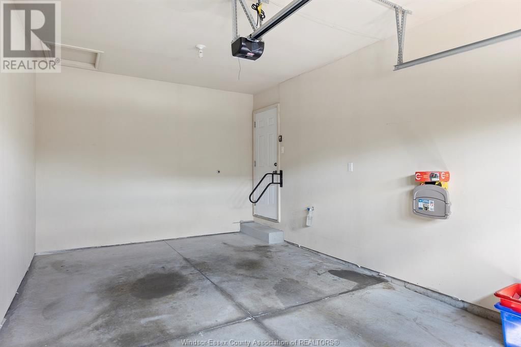 2553 TIVOLI AVENUE Image 30