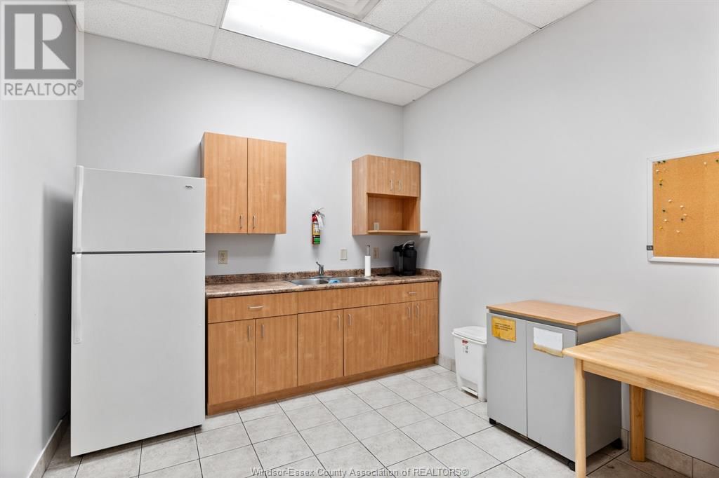 5 - 3950 MALDEN Image 14