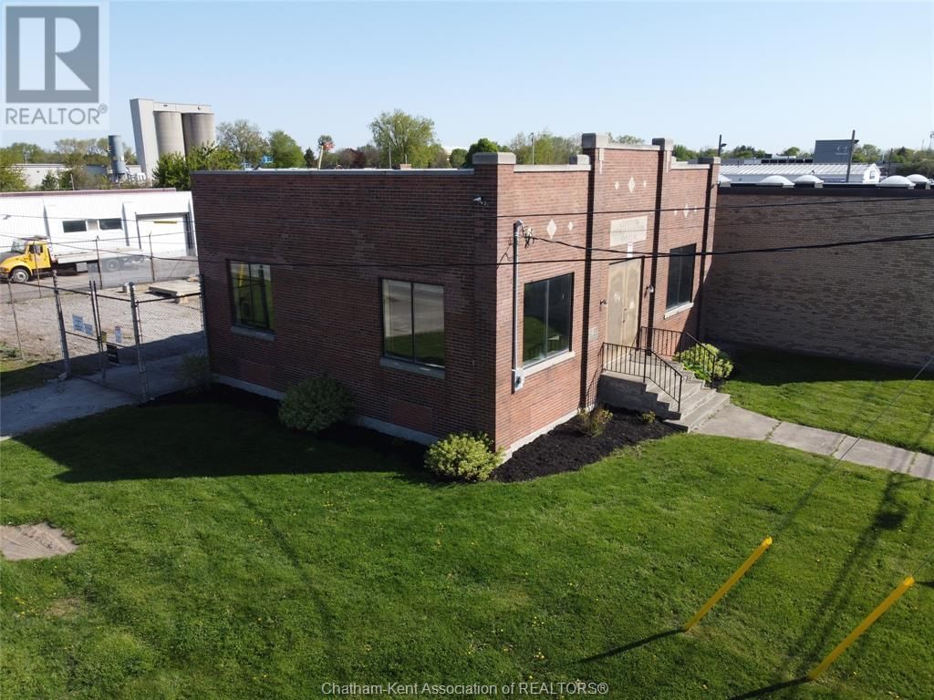 429 RICHMOND STREET Image 12