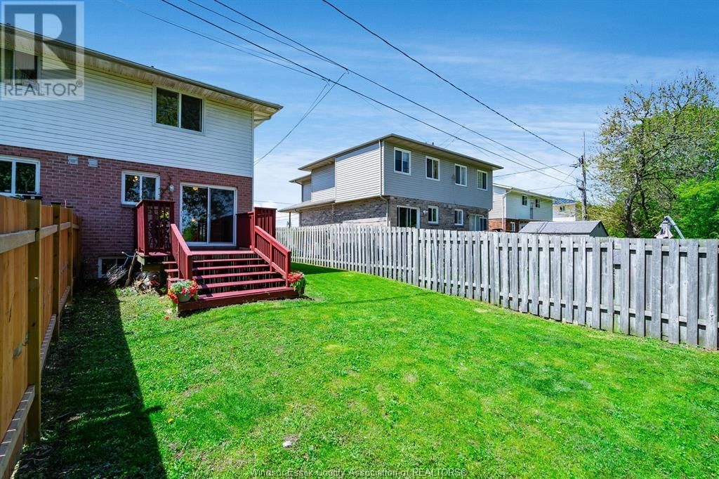 188 ARTHUR STREET NORTH Image 31
