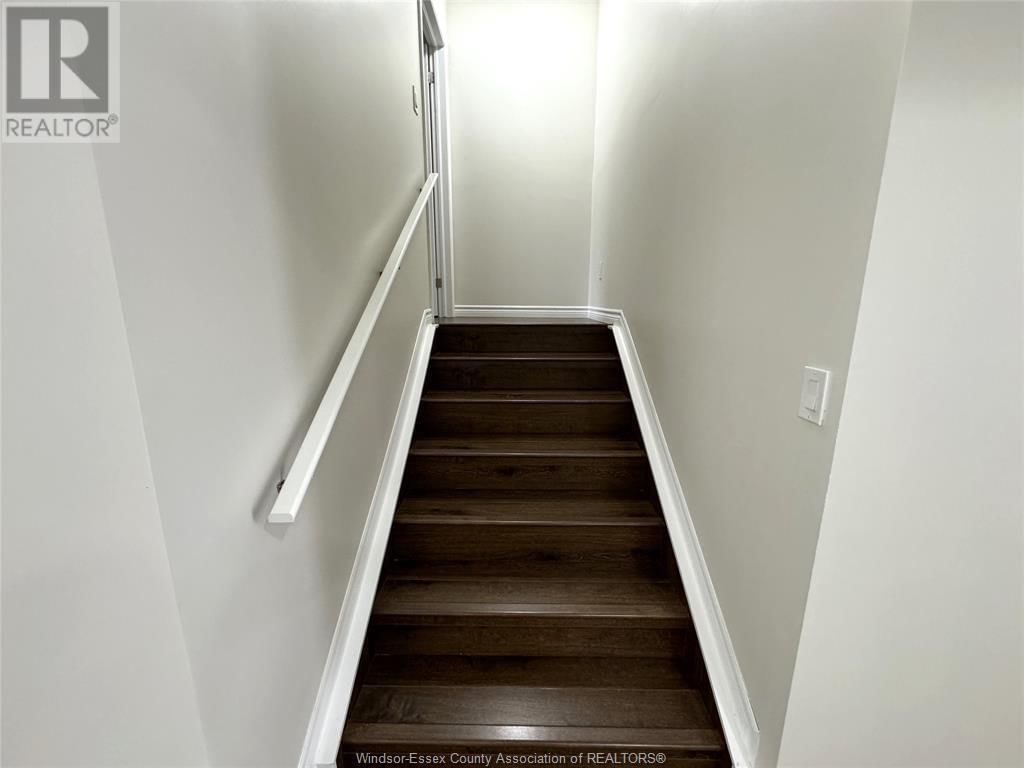11918 BOULDER CRESCENT Image 18