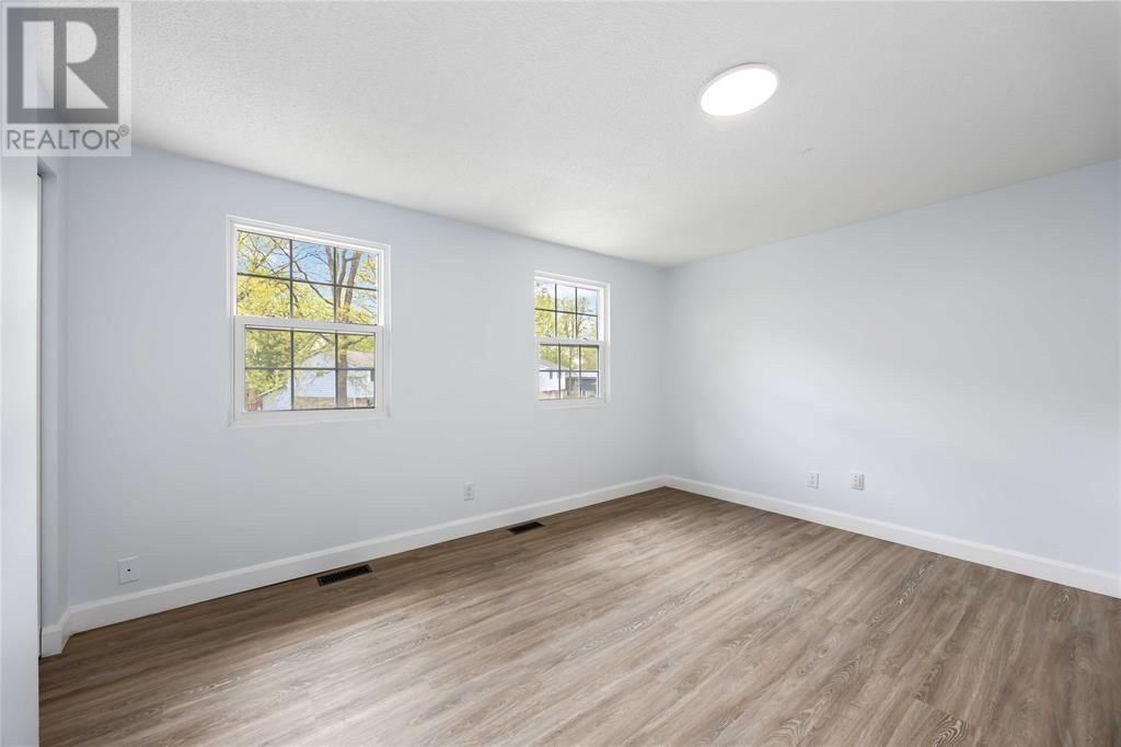 110 FAIRVIEW PLACE Image 11