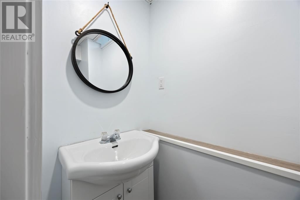 110 FAIRVIEW PLACE Image 21