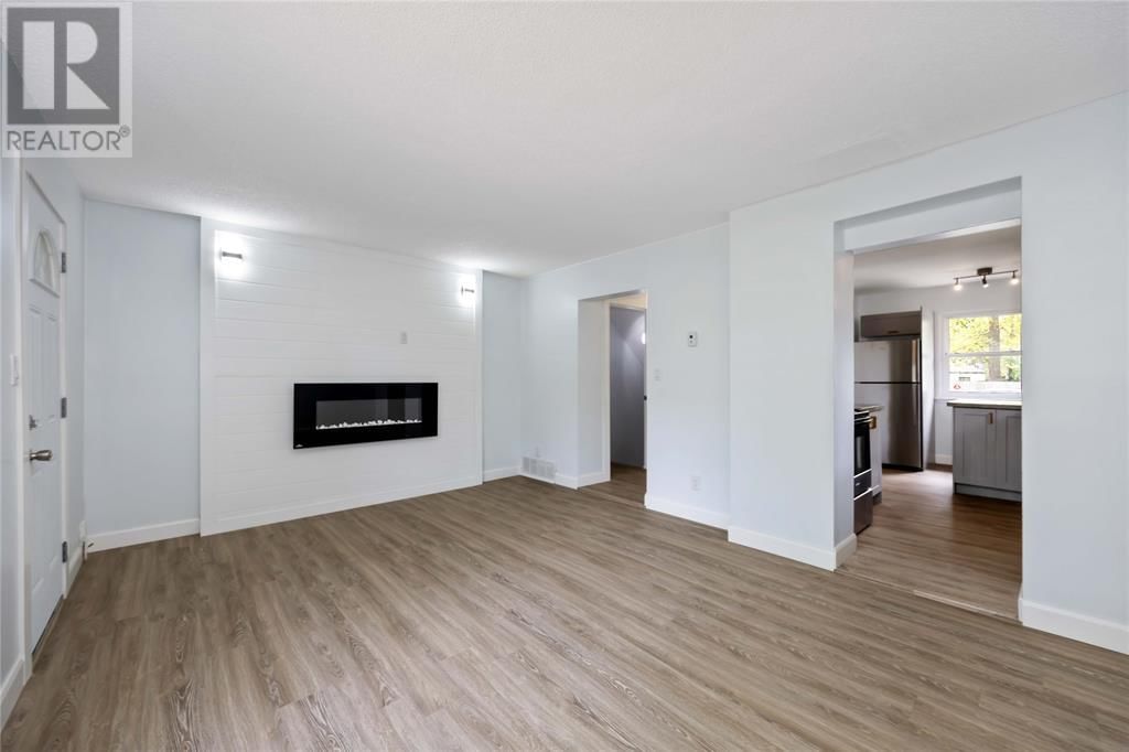 110 FAIRVIEW PLACE Image 8