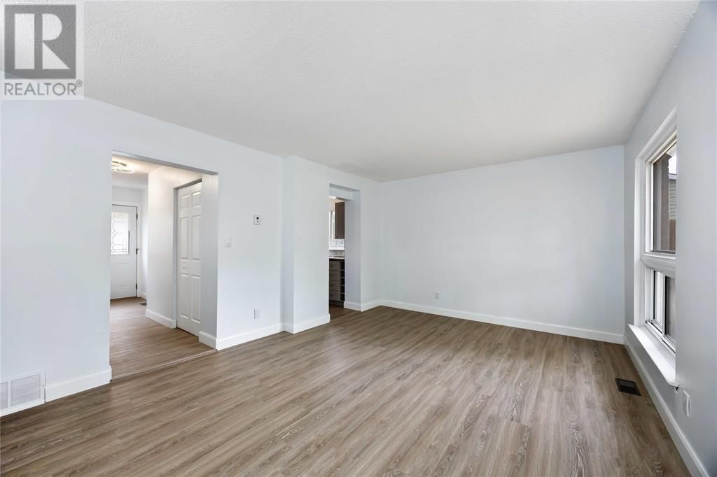 110 FAIRVIEW PLACE Image 9