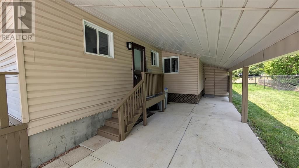 23 - 2761 OIL HERITAGE ROAD Image 3