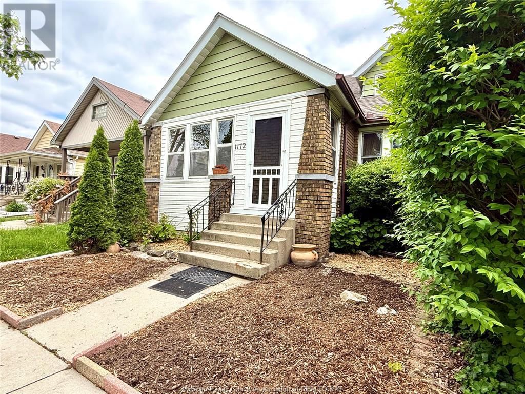 1172 GLADSTONE Image 1