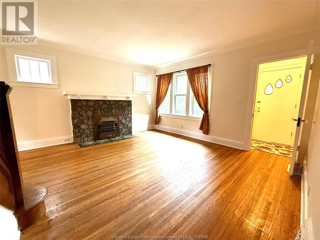 1172 GLADSTONE Image 8