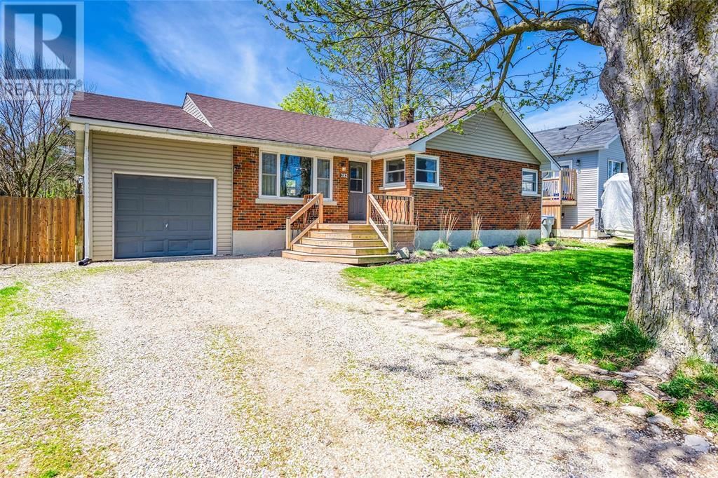 282 JOHN STREET Image 1
