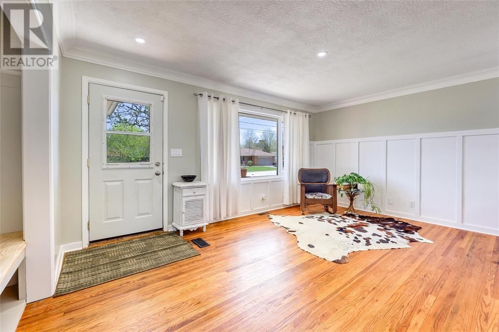 282 JOHN STREET Image 16