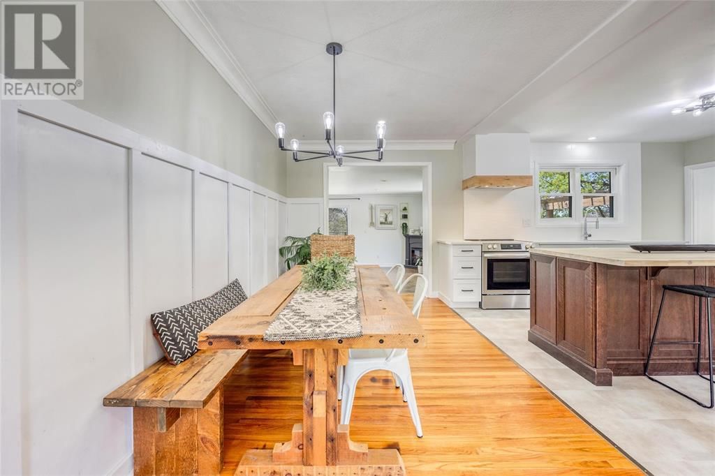 282 JOHN STREET Image 19