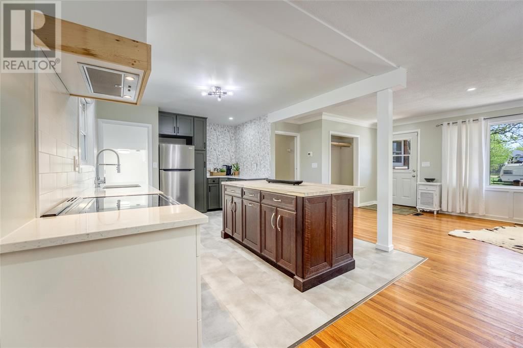 282 JOHN STREET Image 22