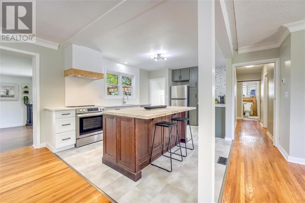282 JOHN STREET Image 23