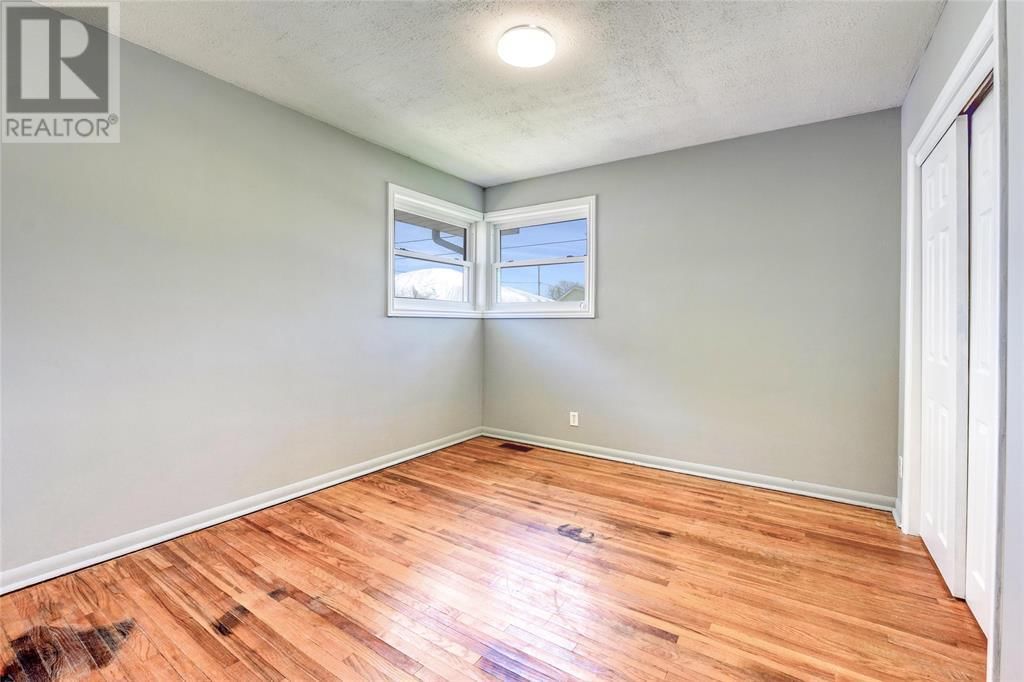 282 JOHN STREET Image 34