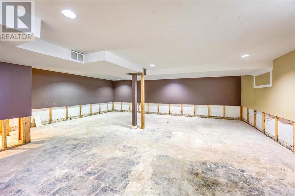 282 JOHN STREET Image 37