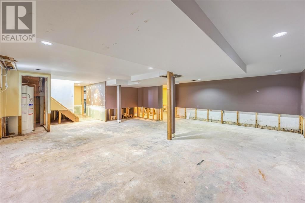 282 JOHN STREET Image 38