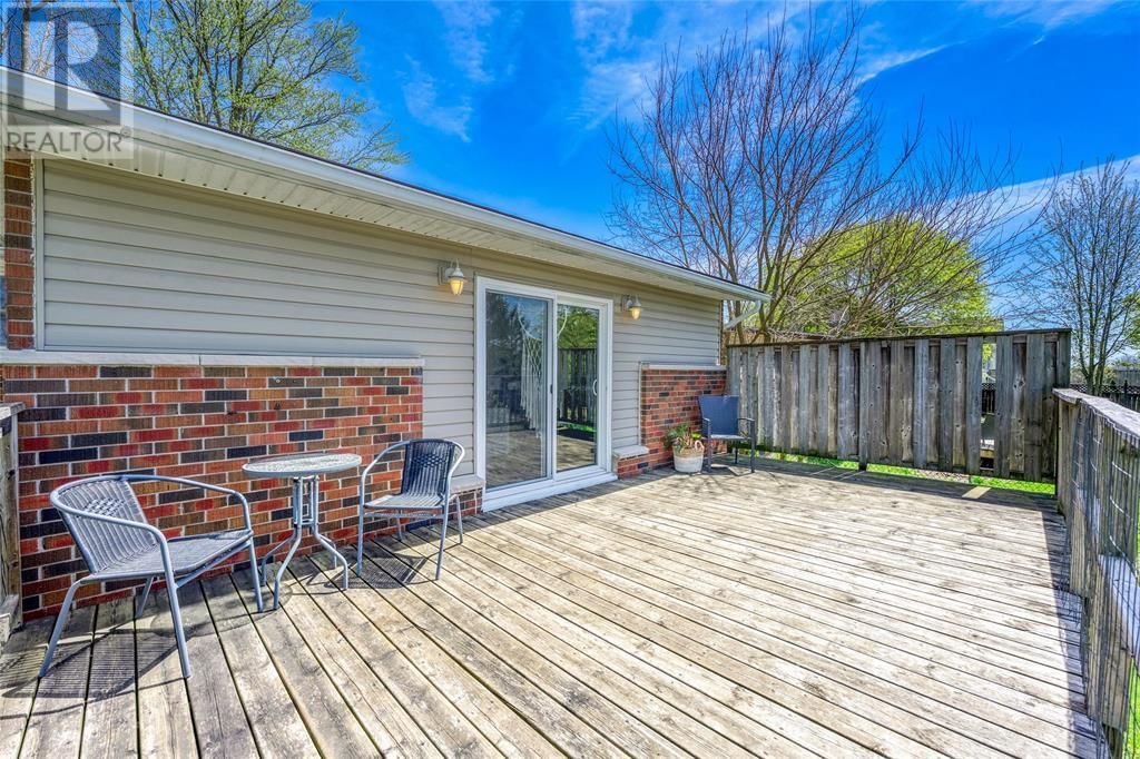 282 JOHN STREET Image 6