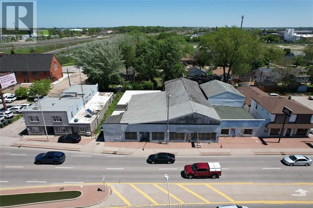 3136-3146 WALKER Image 3