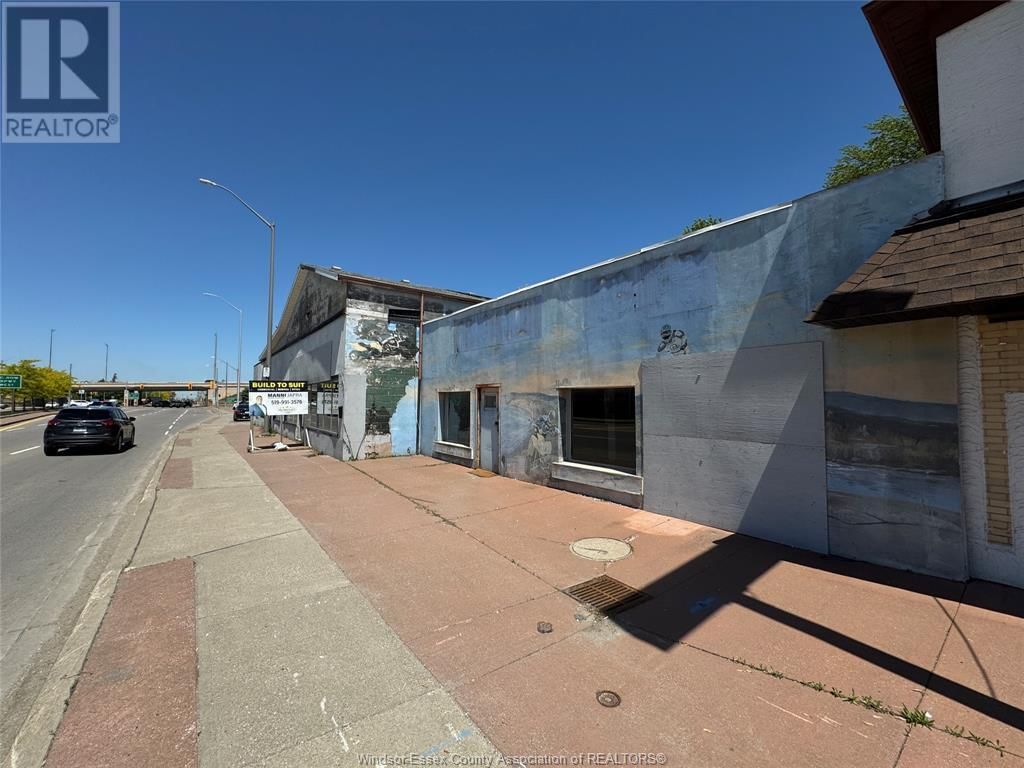 3136-3146 WALKER Image 6