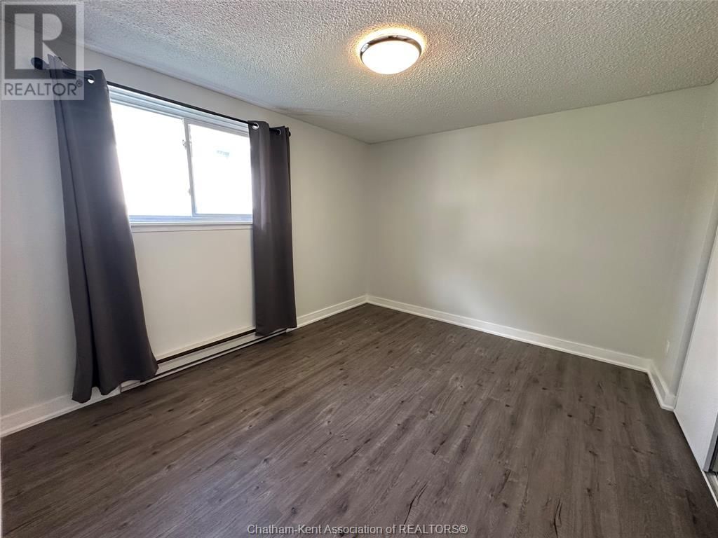 204 - 9 SARAH CRESCENT Image 6
