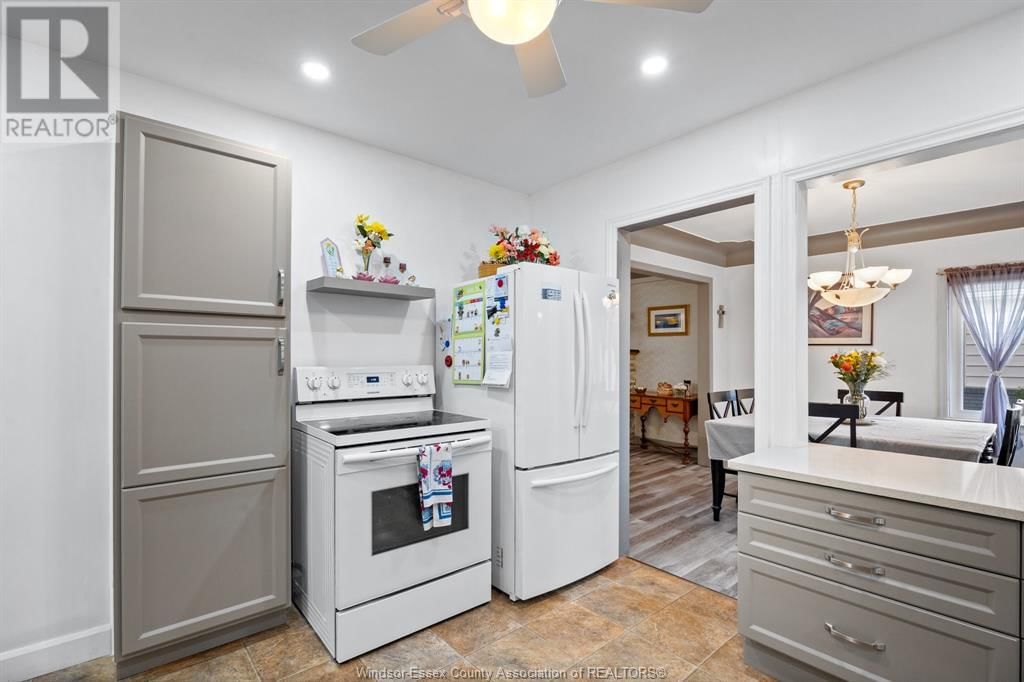 859 ISABELLE PLACE Image 11