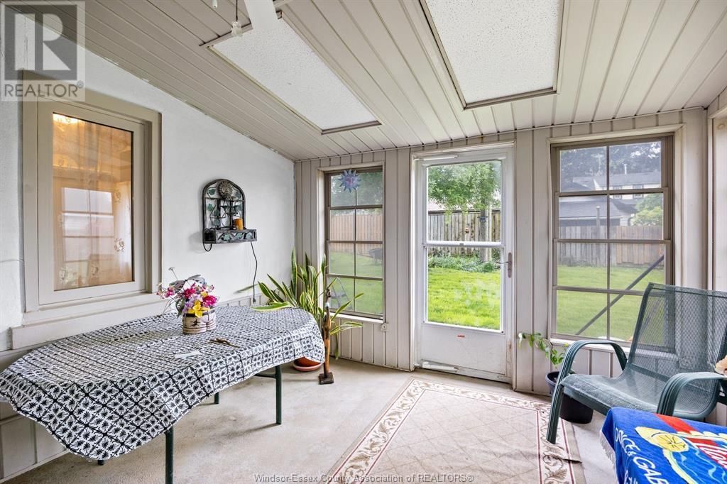 859 ISABELLE PLACE Image 15