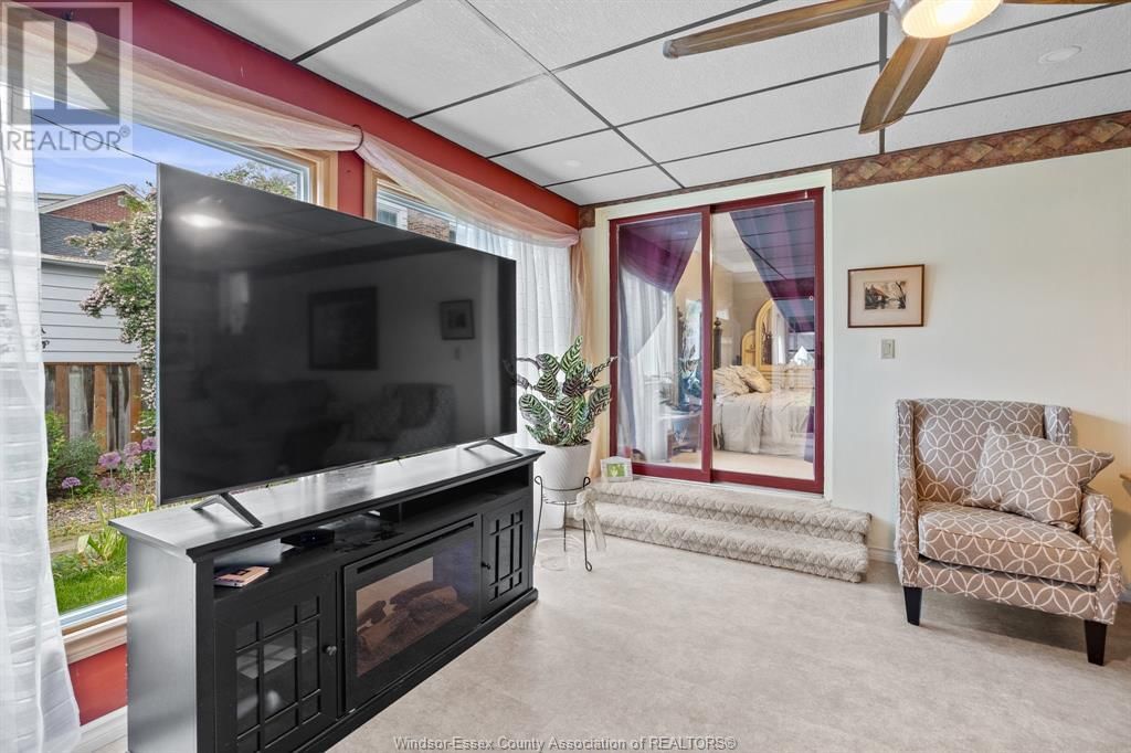 859 ISABELLE PLACE Image 16